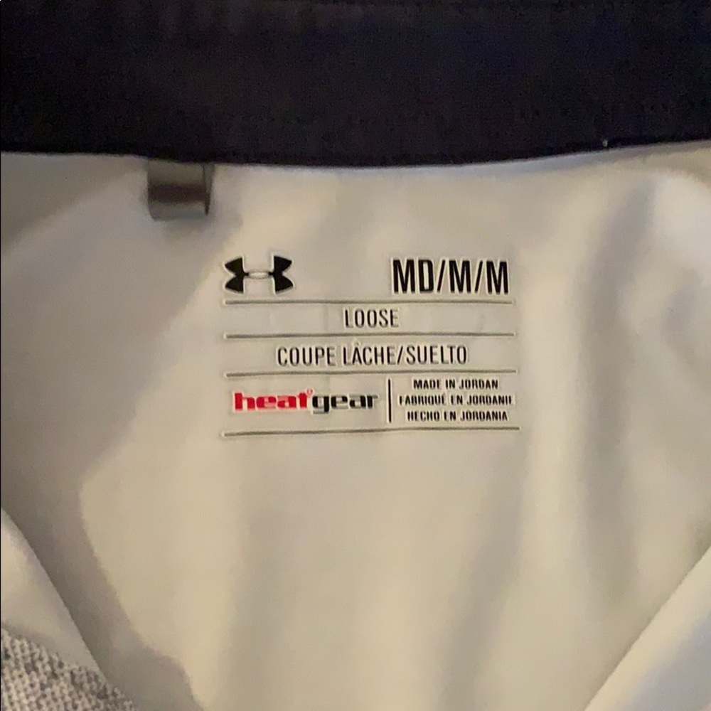 Under Armour Golf Polo size Medium - Picture 4 of 4